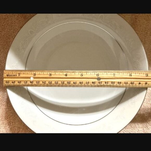 1980s Crown Ming Jian Shiang "Royal Palm” Fine China 9” Round Serving Bowl Vtg - Picture 3 of 6